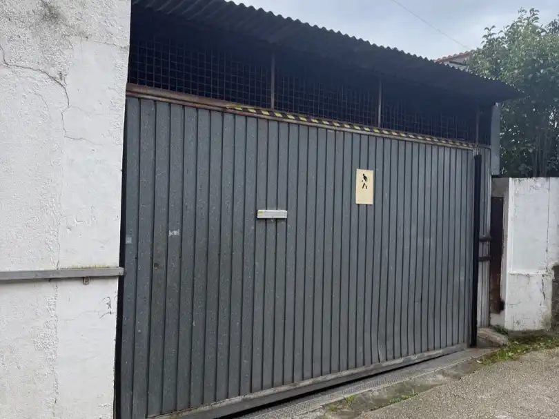 Vista exterior de Garaje en venta en Vigo 