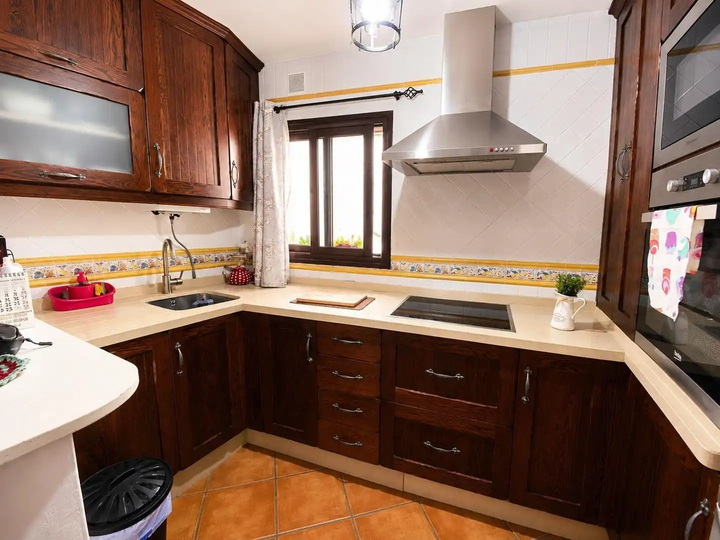 Kitchen of Houses for sale in Alcalá de los Gazules  with Terrace, Storage room and Furnished