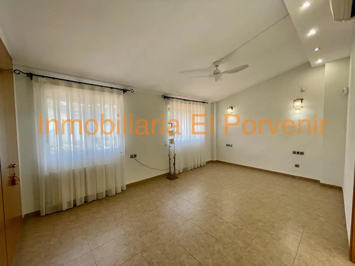 Detached homes for rent in El Vedat - Santa Apolonia