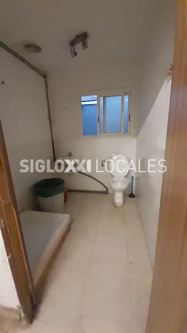 Badezimmer von Geschaftsraum zur Miete in Barcelona
