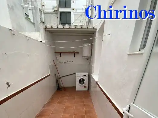 Vista exterior de Piso de alquiler en Córdoba con Aire acondicionado y Lavadora