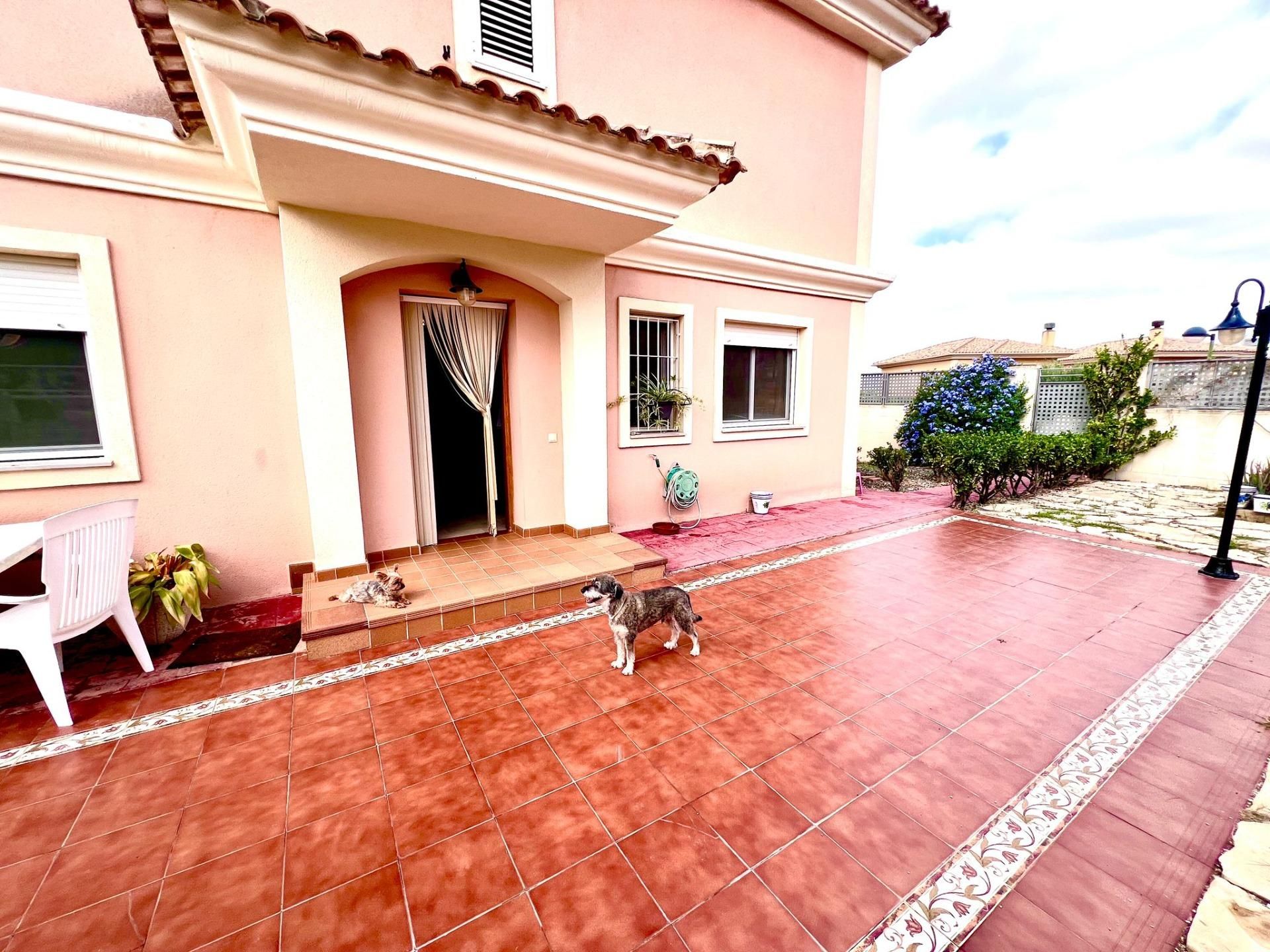 Exterior view of Single-family semi-detached for sale in Molina de Segura  with Air Conditioner, Heating and Private garden