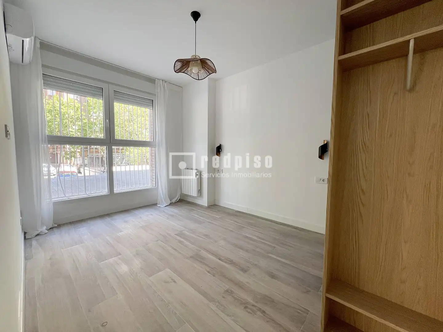 Habitación de Piso en venta en Madrid con Aire acondicionado, Calefacción y Alarma