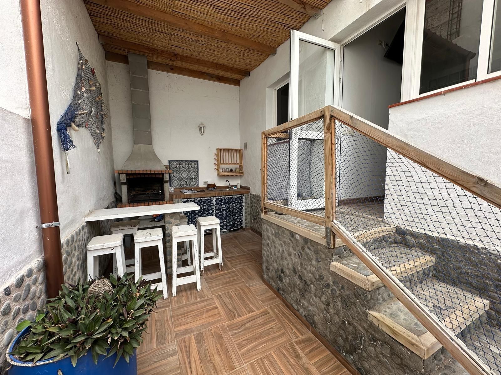 Terrassa de Casa o xalet en venda en Arico amb Jardí privat, Terrassa i Alarma