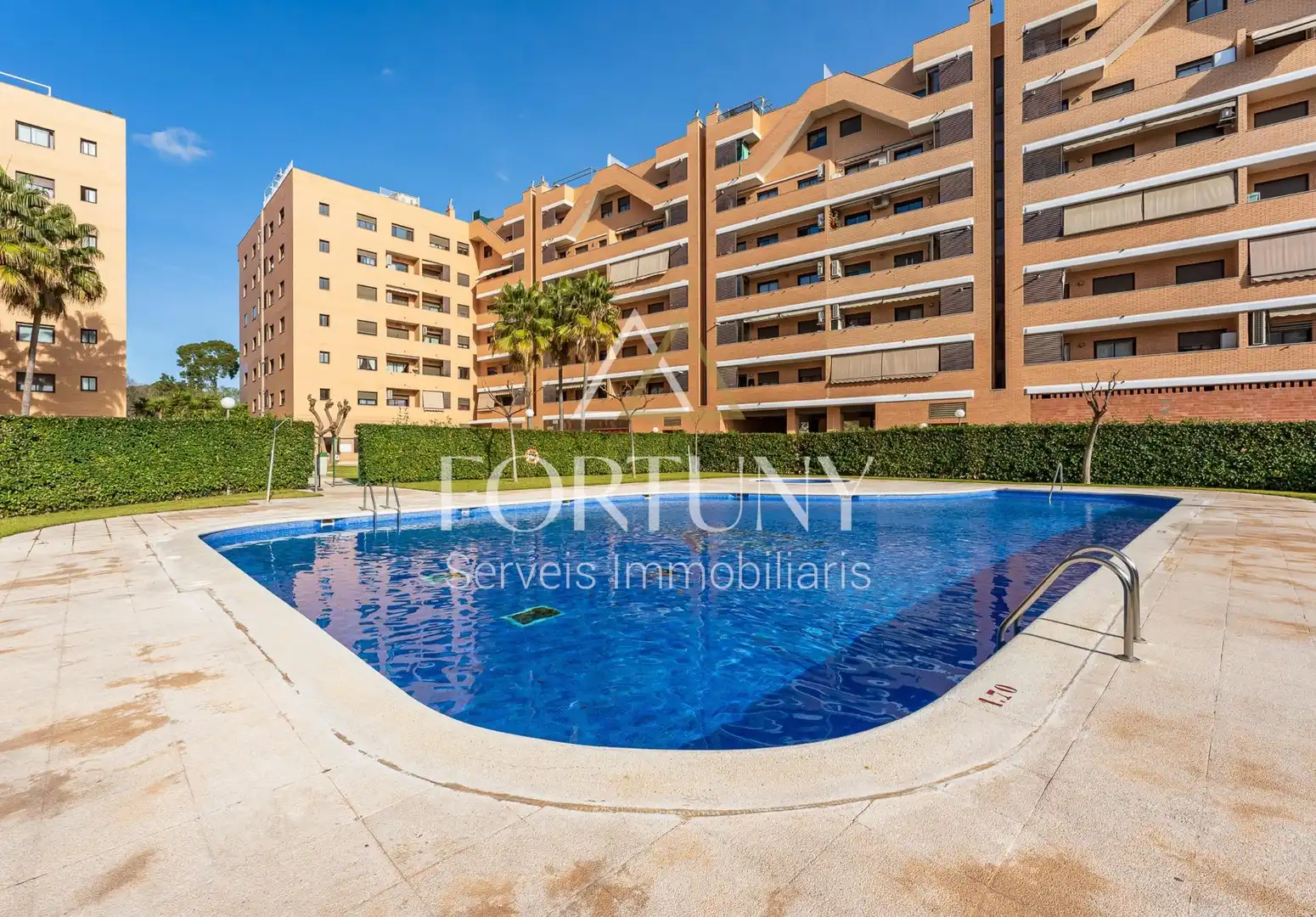 Piscina de Piso en venta en Reus con Piscina comunitaria