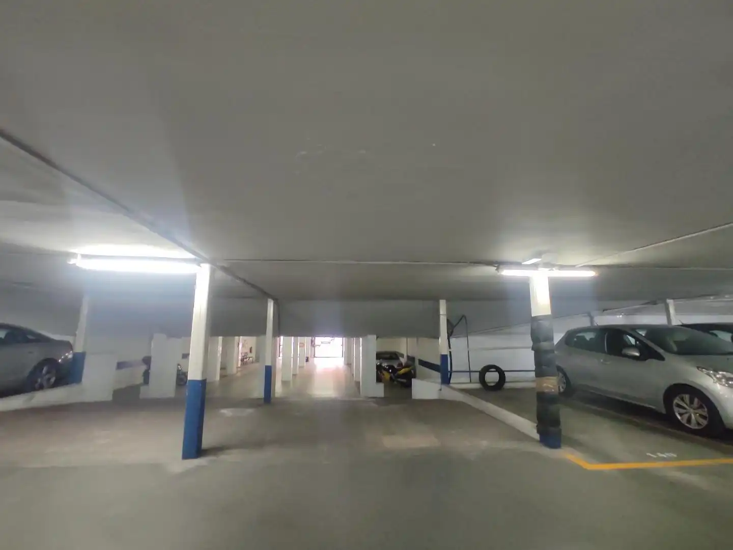 Parkplatz von Garage zum Verkauf in Valencia