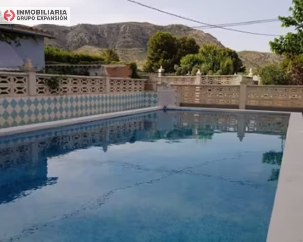 Swimming pool of House or chalet for sale in Elda  with Heating, Private garden and Terrace