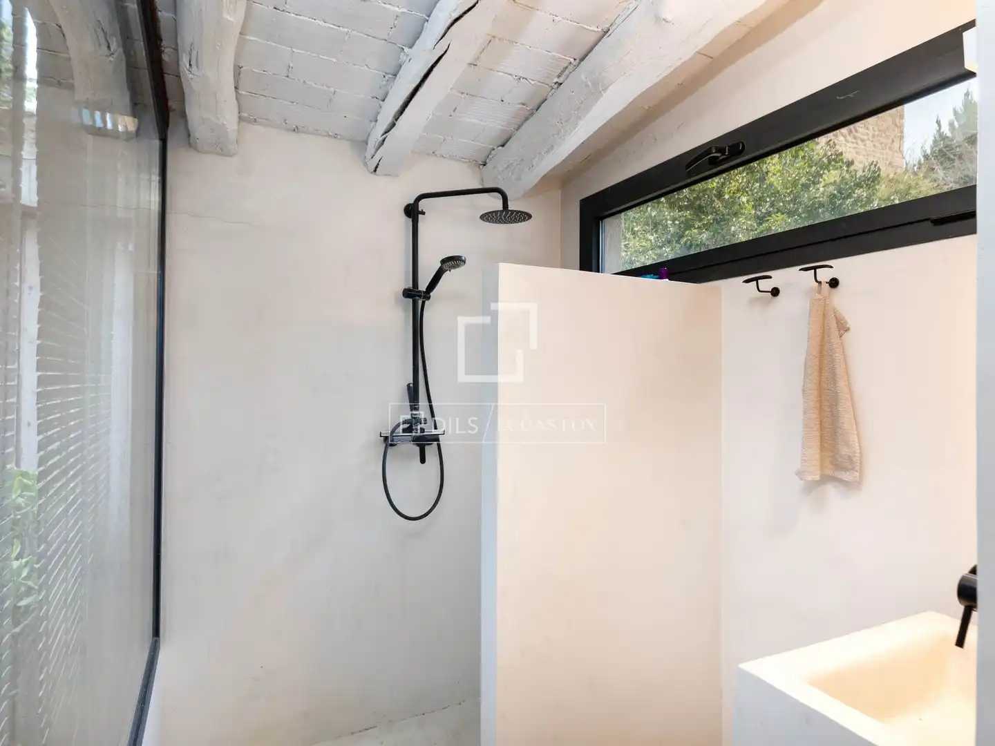 Baño de Finca rústica en venta en Bàscara con Aire acondicionado y Terraza