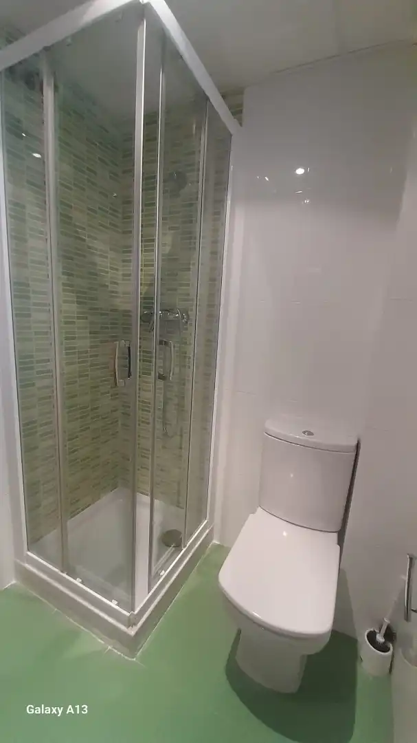 Baño de Piso en venta en L'Eliana con Aire acondicionado, Calefacción y Horno