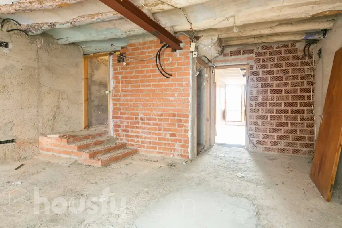 Houses for sale in Sant Martí de Tous  with Terrace and Balcony