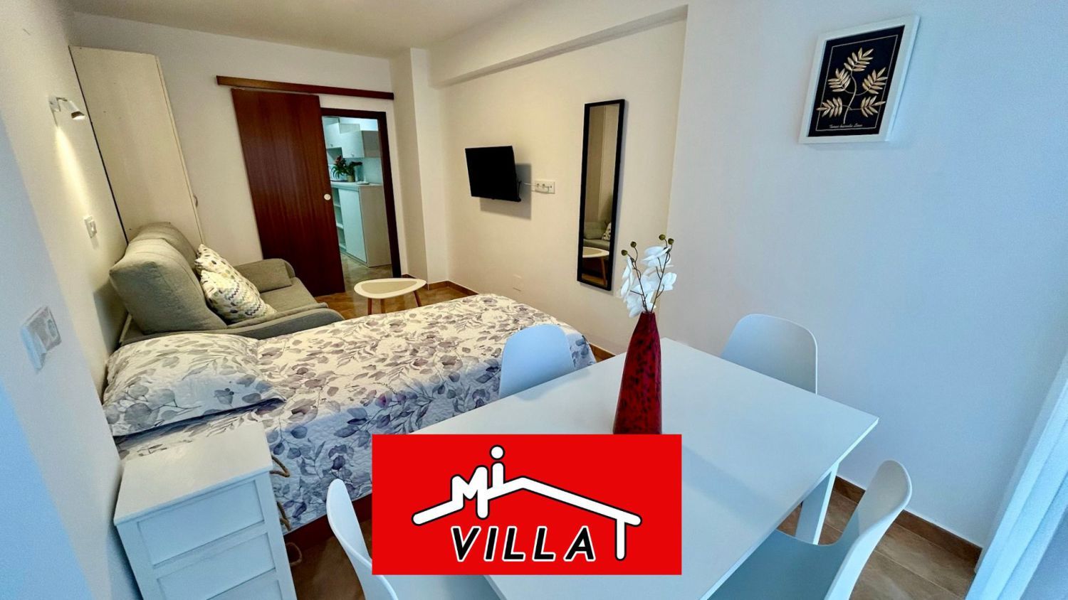 Bedroom of Flat for sale in Laredo