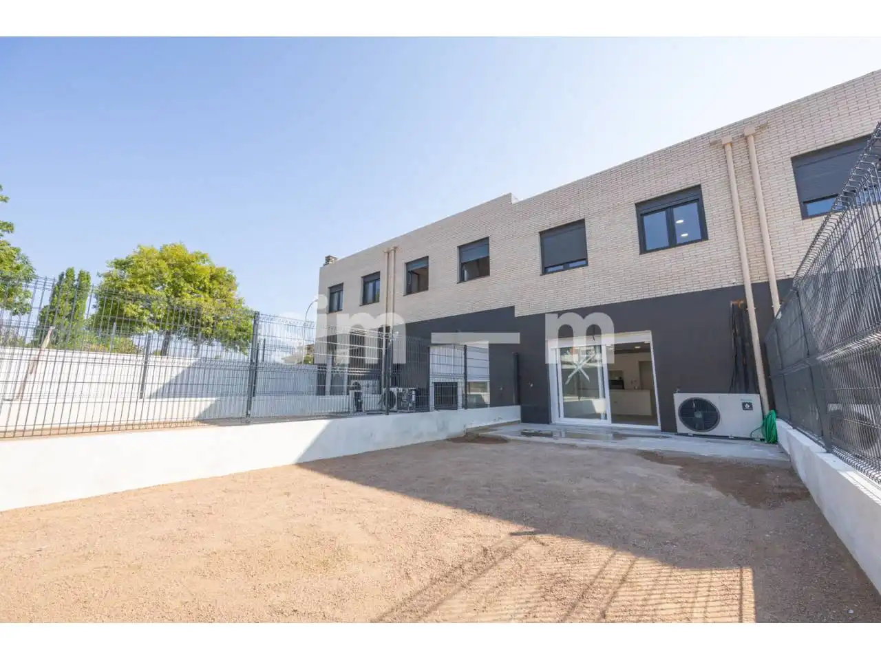 Vista exterior de Casa o chalet en venta en Manlleu con Calefacción, Jardín privado y Terraza