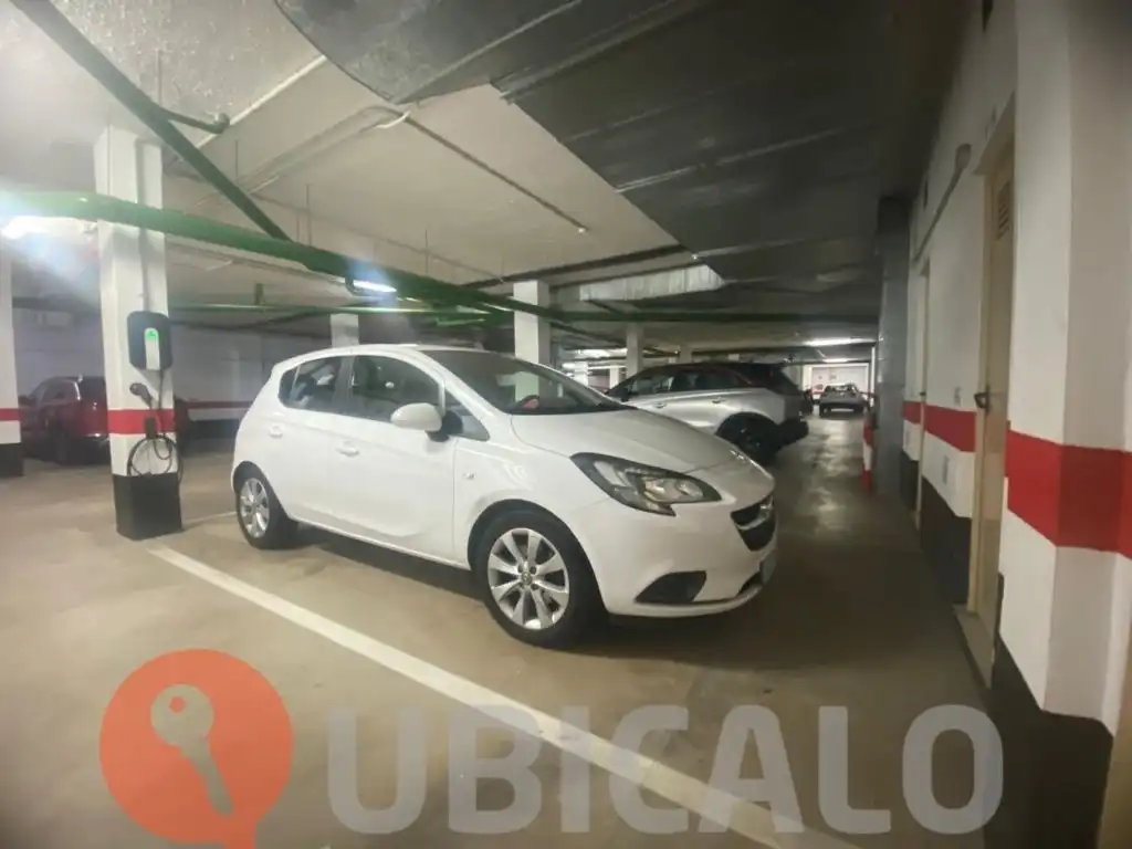 Aparcament de Àtic en venda en San Cristóbal de la Laguna amb Moblat, Forn i Rentadora