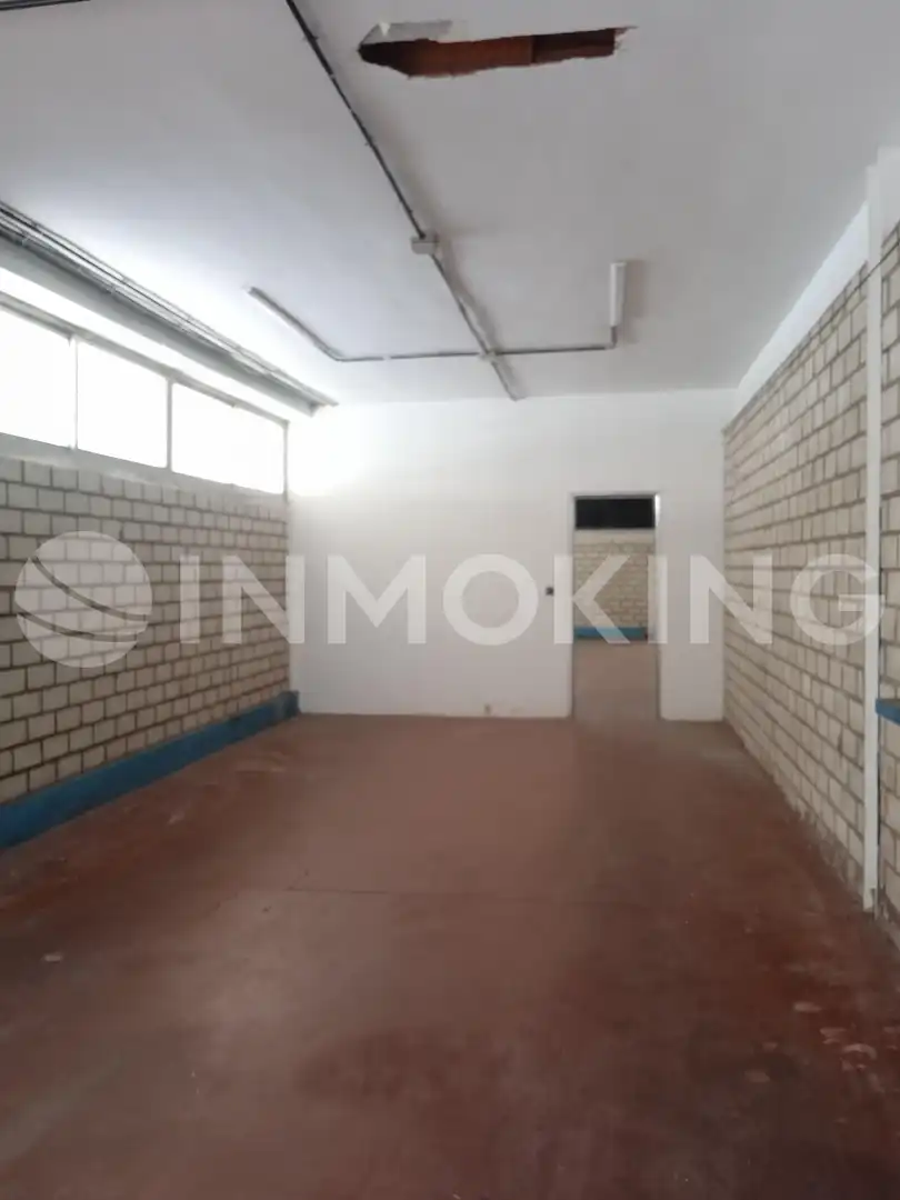 Industrial buildings for sale in Pinto