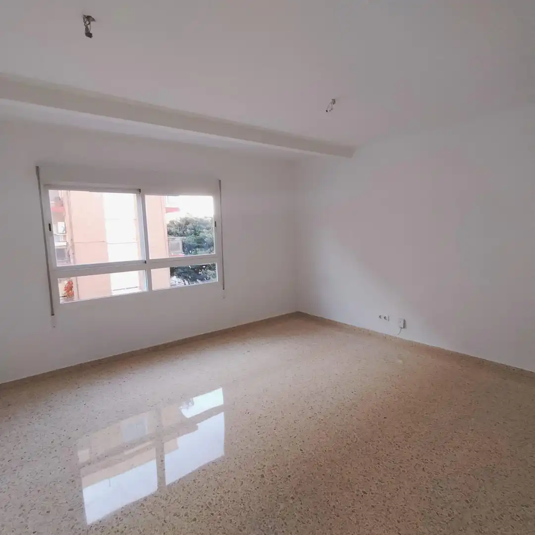 Bedroom of Flat for rent in Mislata  with Air Conditioner