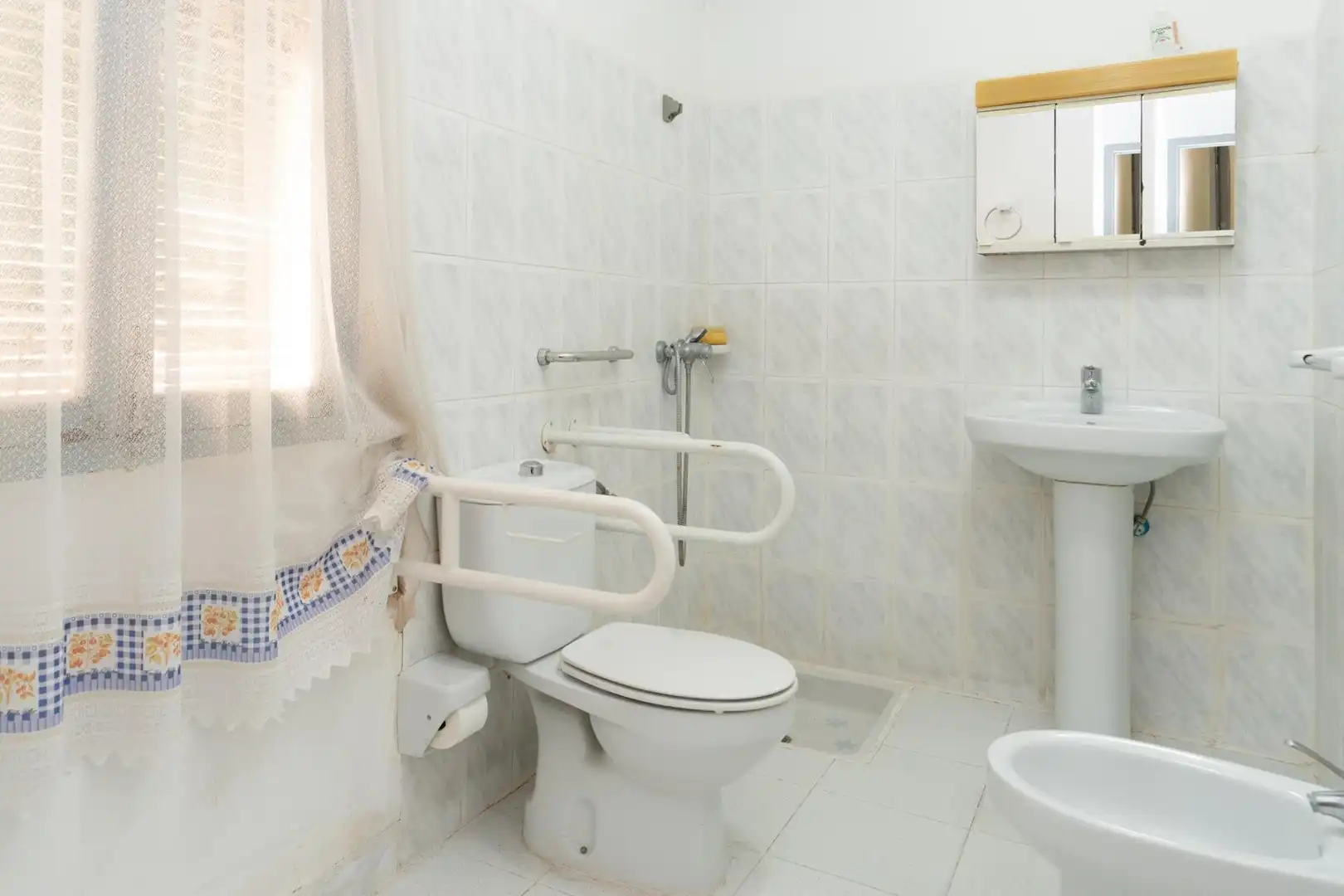 Bany de Casa o xalet en venda en Motril amb Balcó