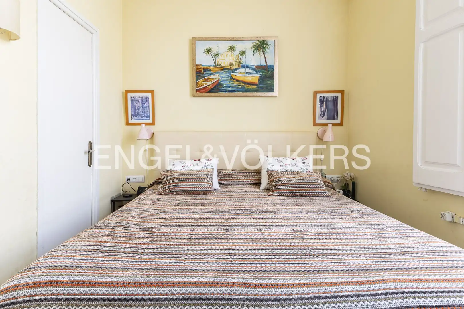 Bedroom of Houses for rent in El Masnou  with Air Conditioner, Heating and Furnished