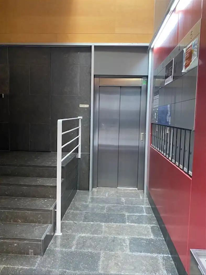 Büro zur Miete in Terrassa mit Klimaanlage