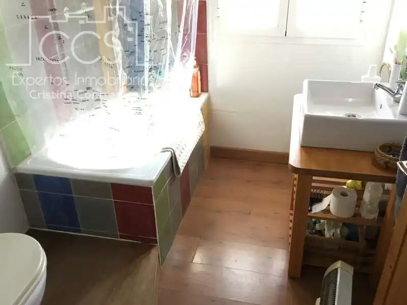 Baño de Finca rústica en venta en Pilas con Aire acondicionado, Terraza y Trastero