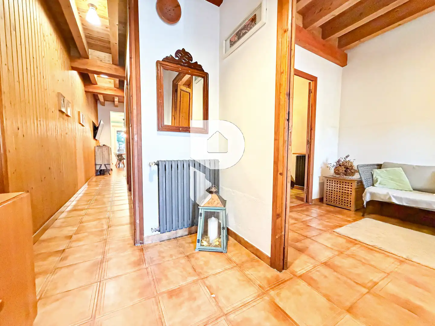 Casa adosada en venta en Sant Vicenç Dels Horts con Aire acondicionado, Calefacción y Jardín privado