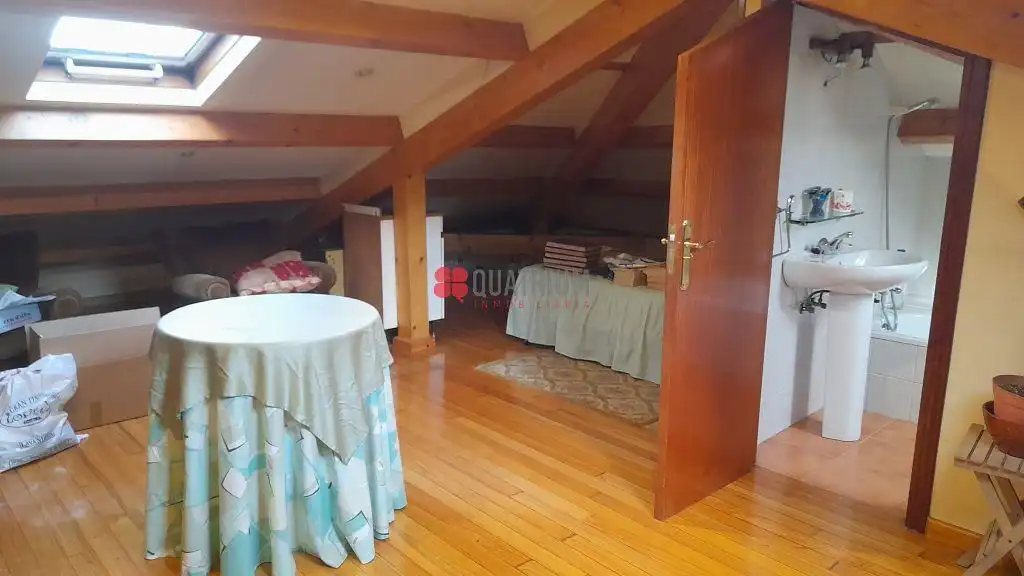 Casa o chalet en venta en Santiago de Compostela  con Trastero