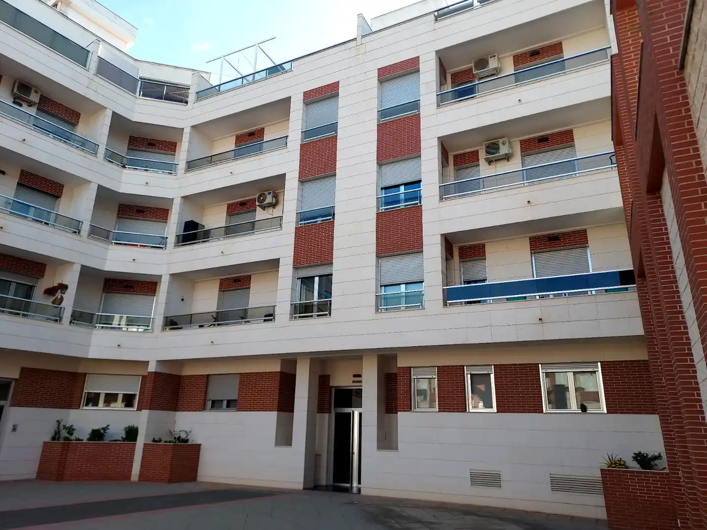 Piso con ascensor en venta en Hellín, imagen 3