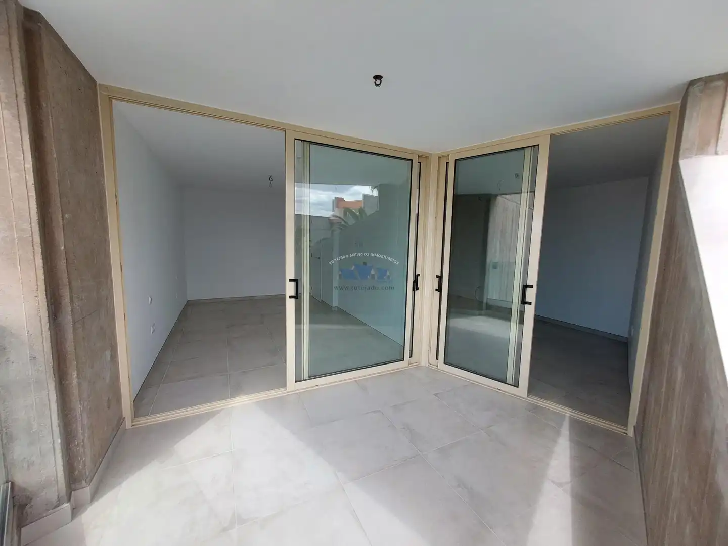 Piso en venta en Arona con Piscina comunitaria