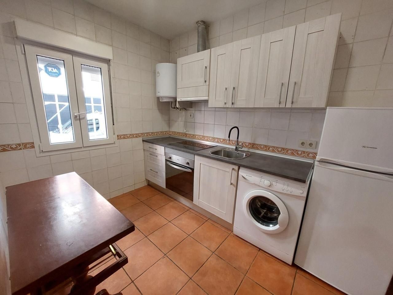 Cuina de Pis en venda en El Molar (Madrid) amb Calefacció