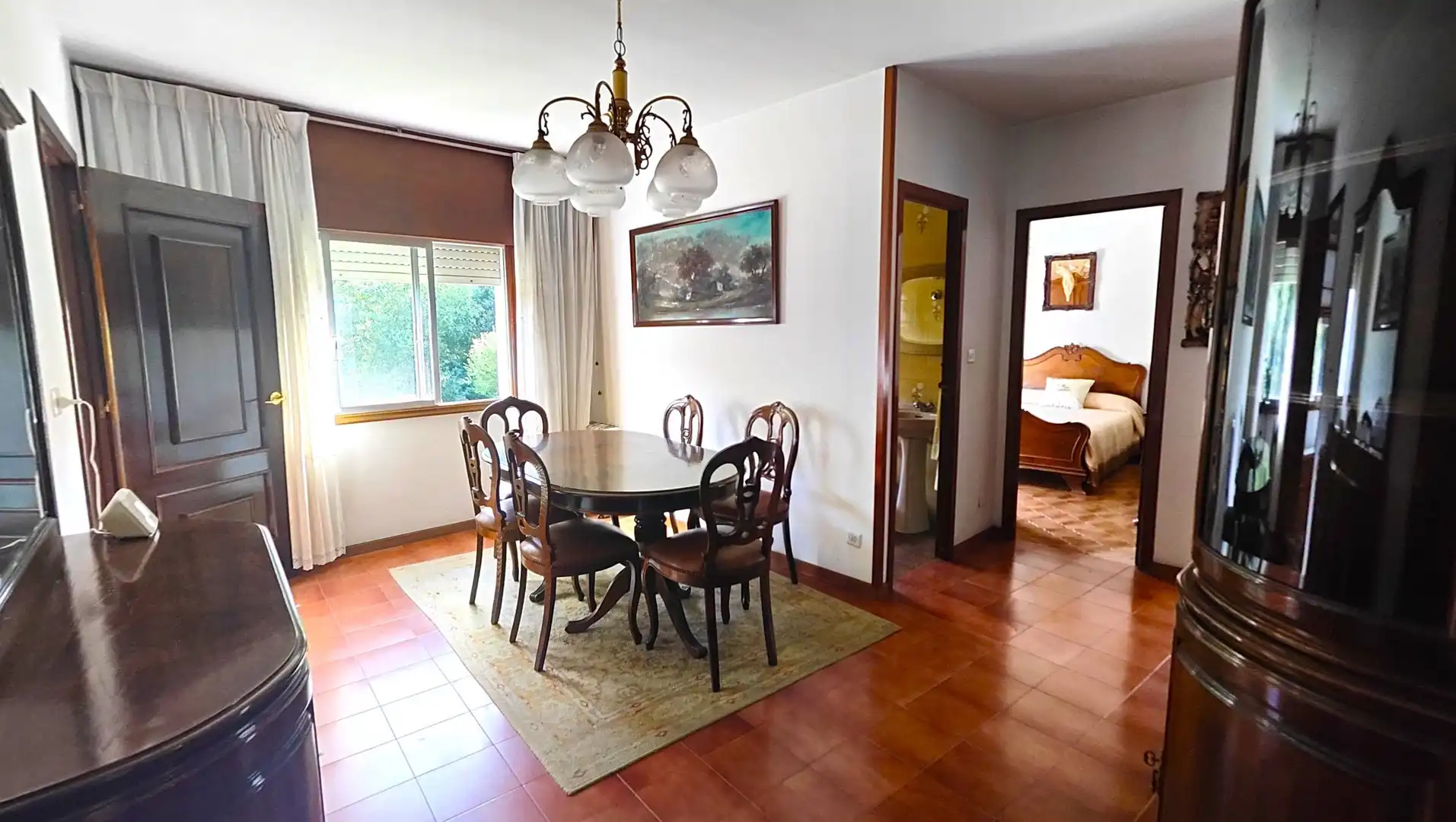 Menjador de Casa o xalet en venda en Santiago de Compostela  amb Jardí privat i Moblat