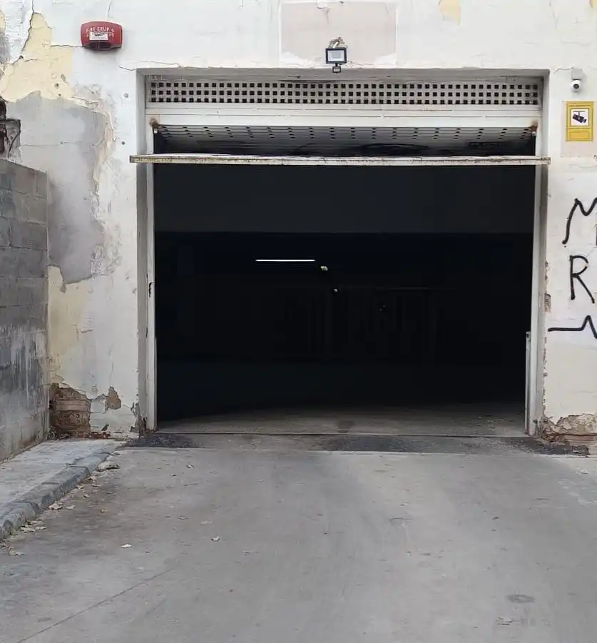 Einzelparkplatz zum Verkauf in Calle de Subirà, imagen 4