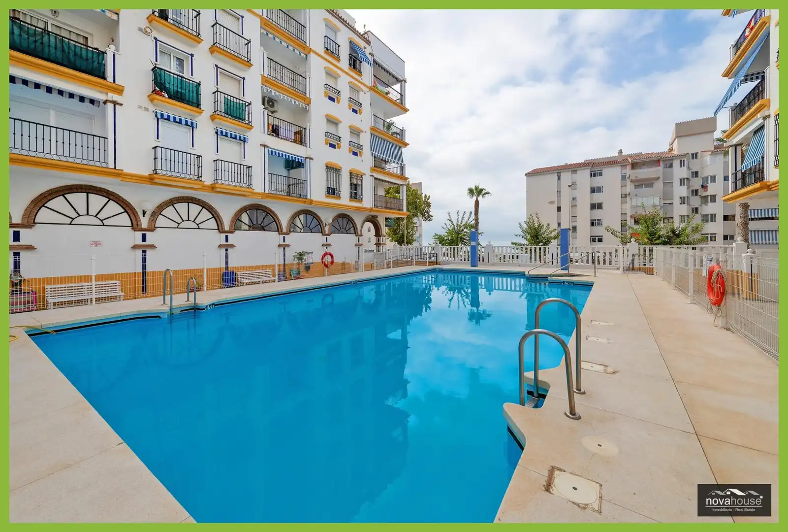 Swimming pool of Attic for sale in Rincón de la Victoria  with Terrace, Balcony and Community pool