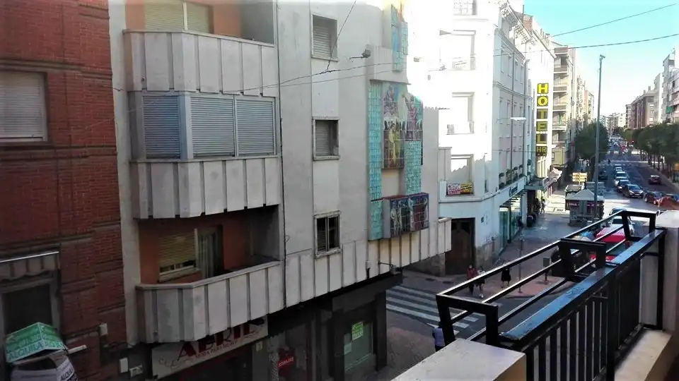 Flat for rent in Calle Cervantes, Centro