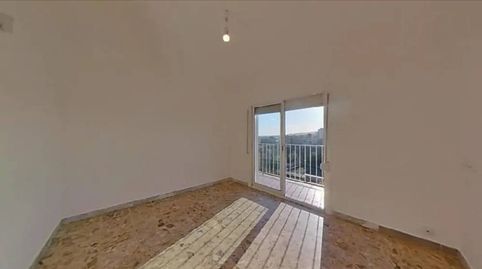 Foto 2 de Piso en venta en Calle Teide, Les Planes, L'Hospitalet de Llobregat