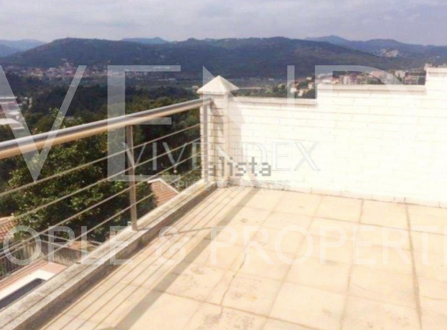 Terrassa de Casa o xalet en venda en El Papiol amb Terrassa, Piscina i Balcó