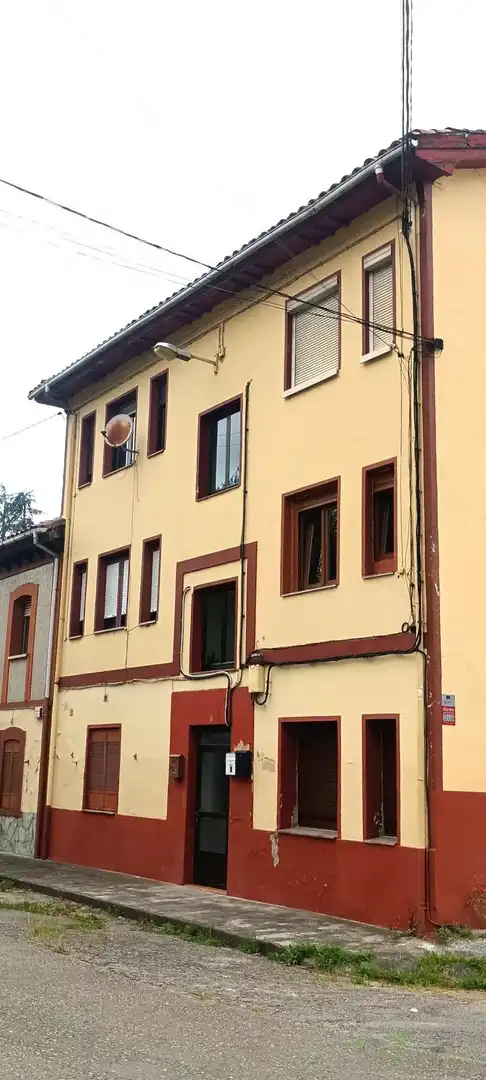Vista exterior de Apartament en venda en Oviedo  amb Calefacció i Moblat