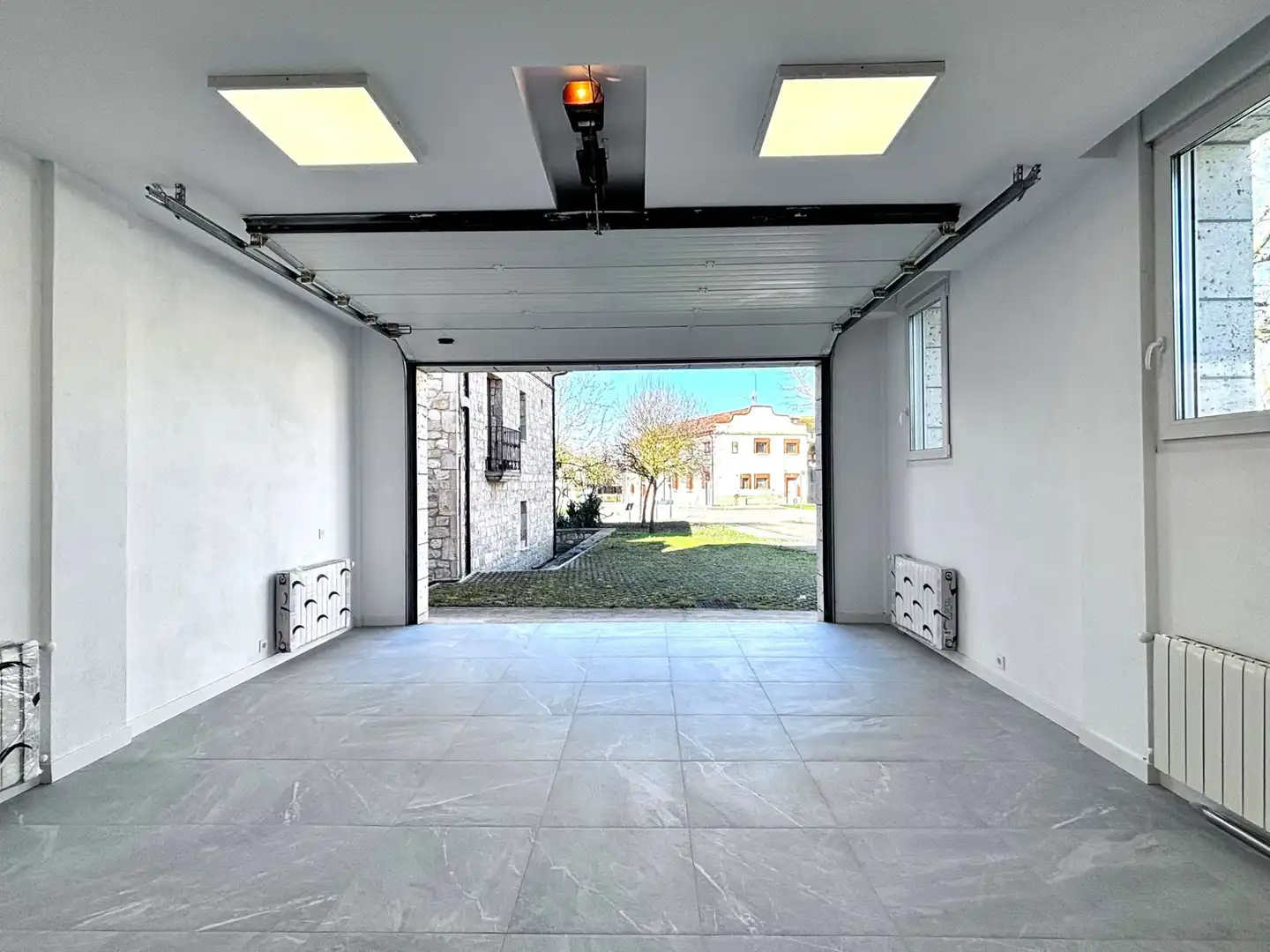 Casa o chalet en venta en Quintanilla Vivar con Calefacción y Trastero
