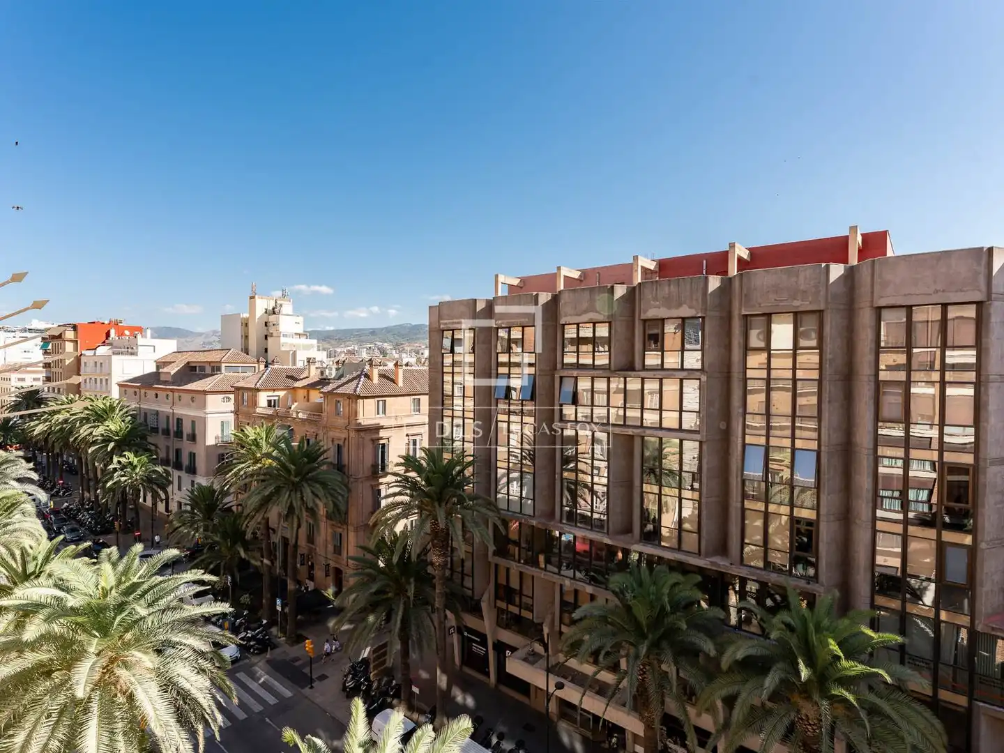 Piso con terraza en venta en Centro