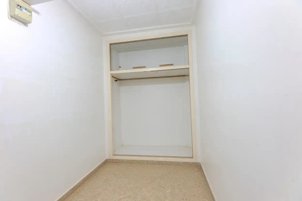 Piso en venta en Riba-roja de Túria con Aire acondicionado, Trastero y Balcón