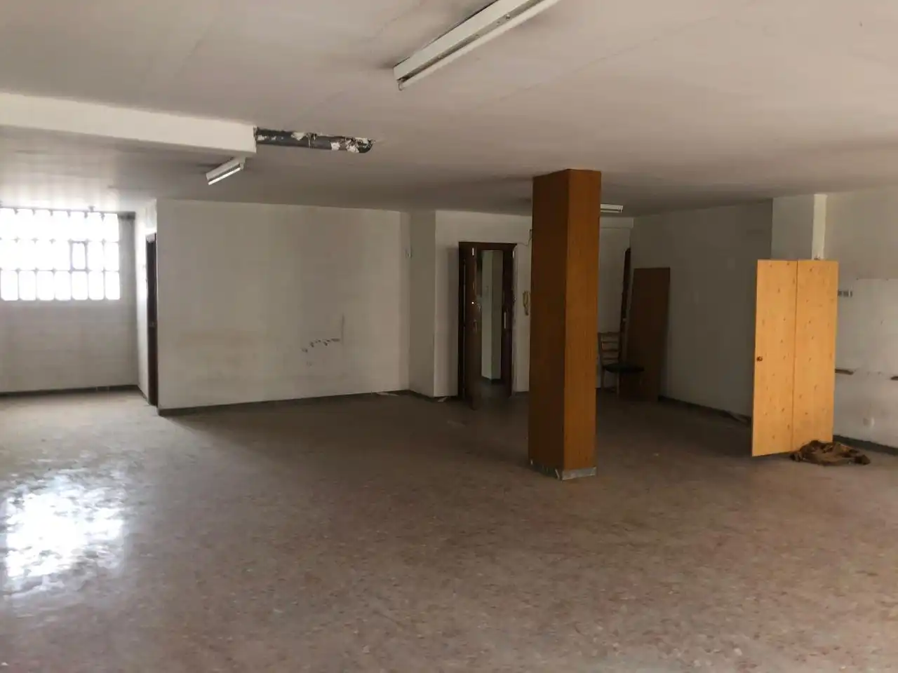 Locale commerciale in vendita a Carrer de Reus