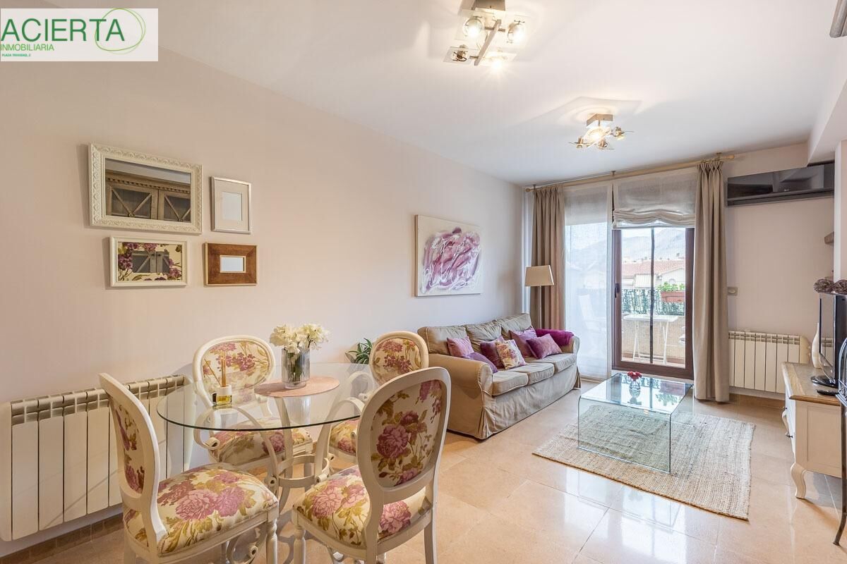 Sala d'estar de Pis en venda en Atarfe amb Aire condicionat, Calefacció i Terrassa