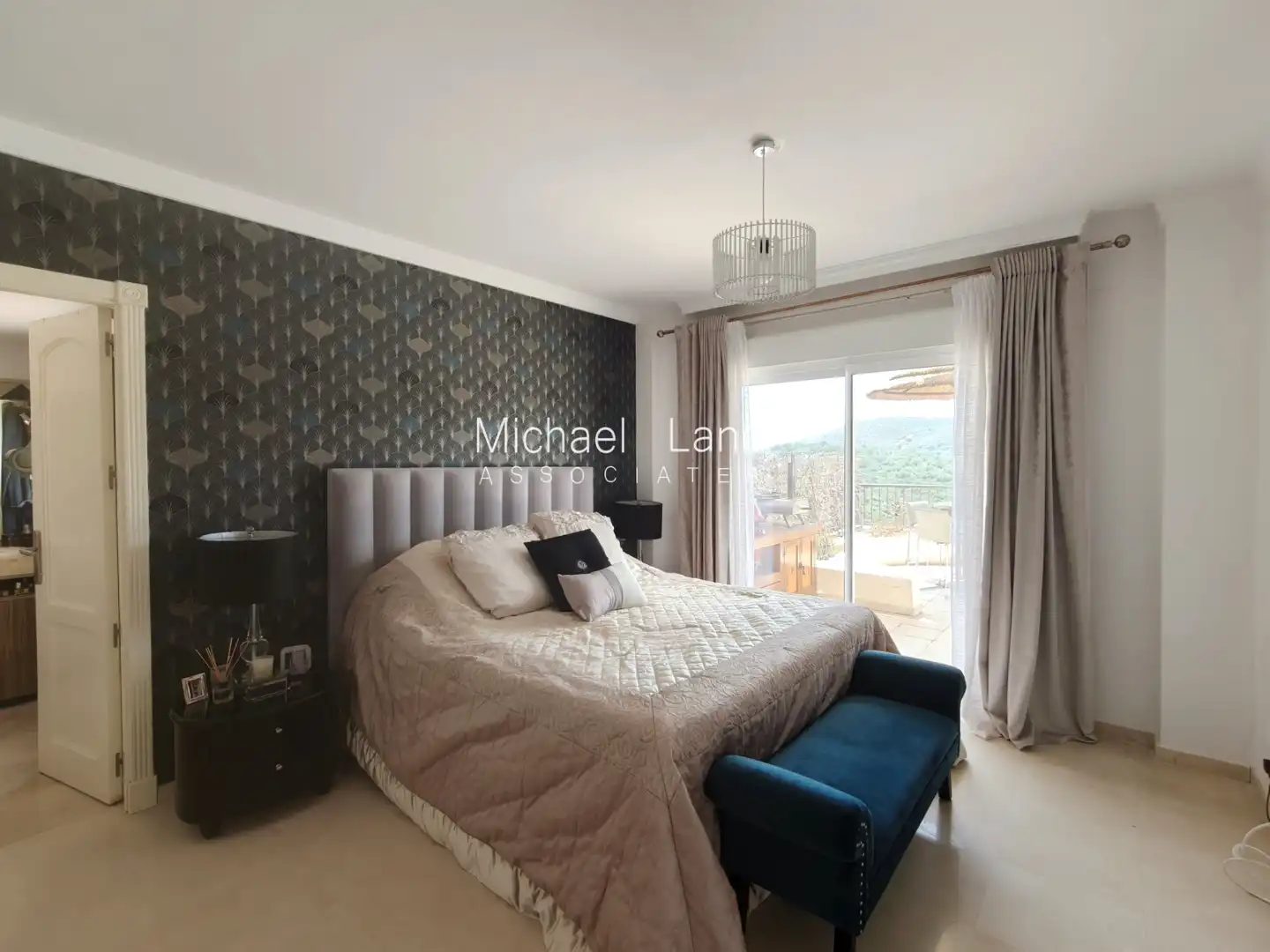 Attic for sale in Sotogrande Alto