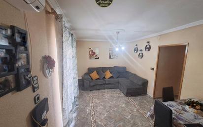 Living room of Flat for sale in  Jaén Capital  with Air Conditioner and Heating