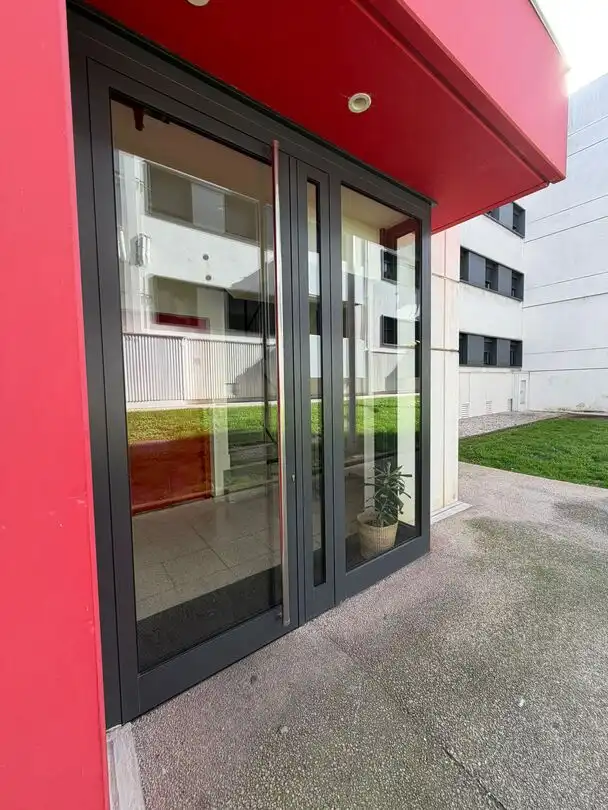 Vista exterior de Pis en venda en Gijón  amb Traster i Moblat