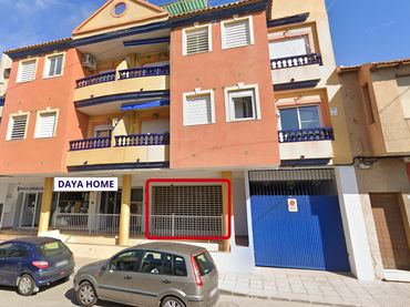 Locale commerciale in vendita a Avenida de Crevillente 28
