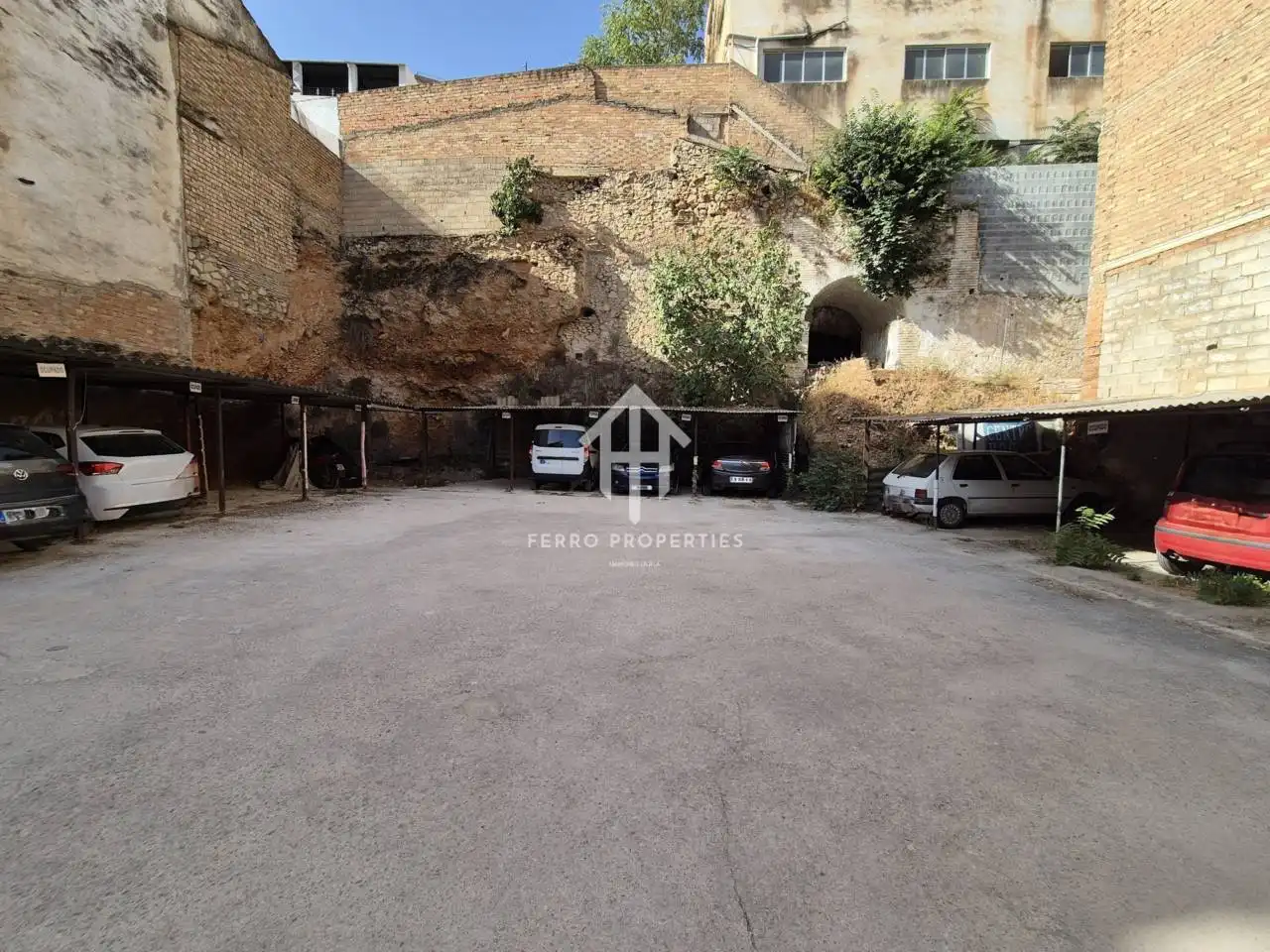 Residential land for sale in Loja