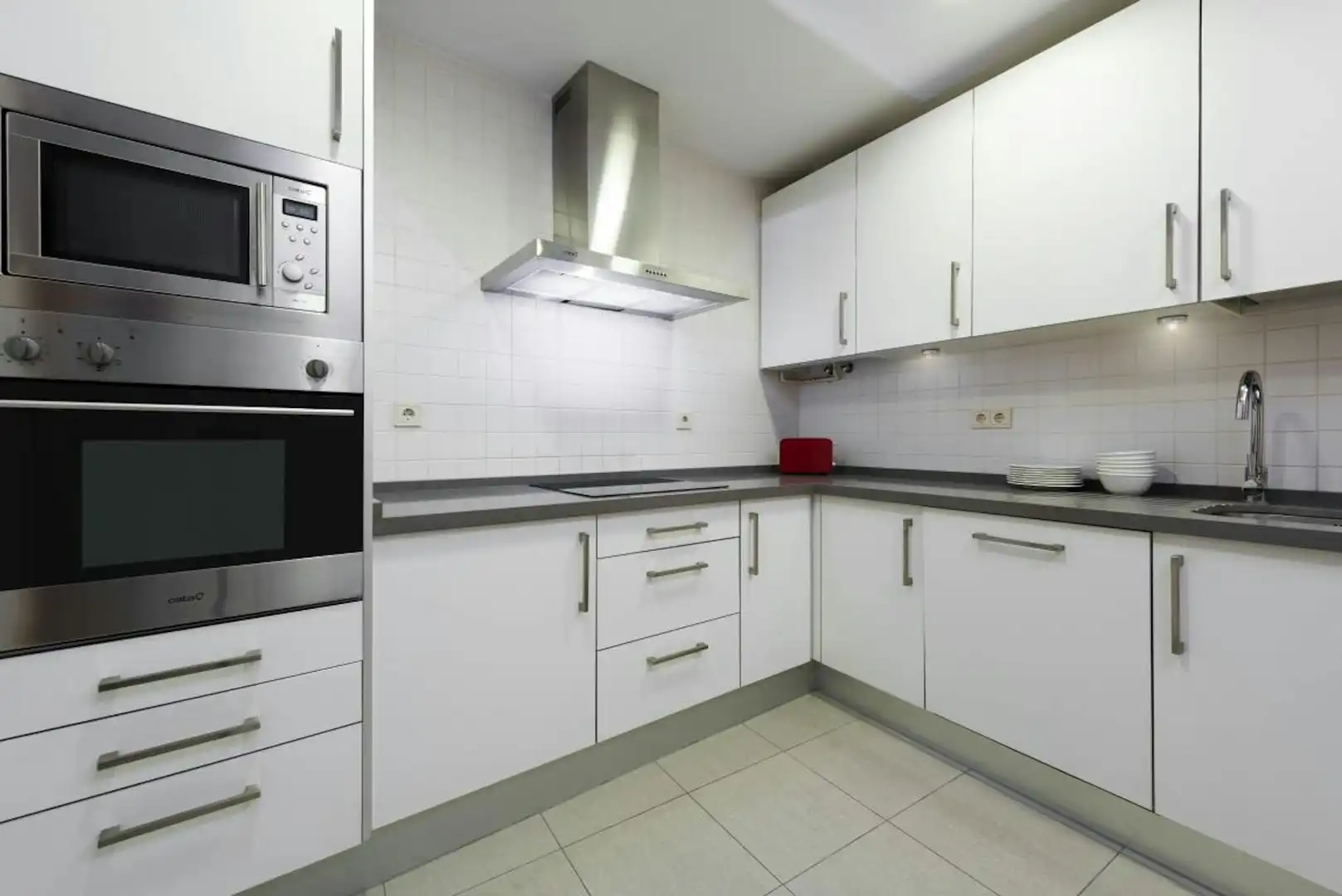 Cocina de Piso de alquiler en Sevilla con Aire acondicionado, Calefacción y Lavadora