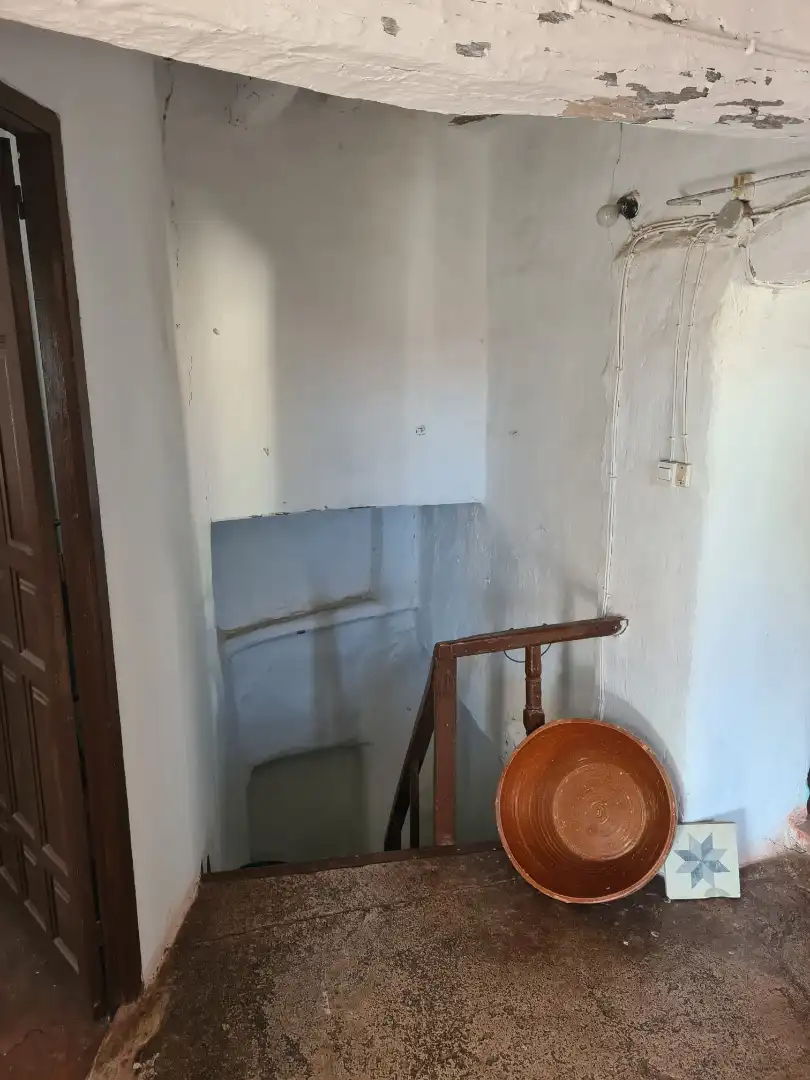 Casa adosada en venta en Válor con Terraza, Trastero y Horno
