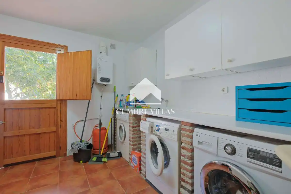 Casa rústica amb jardí en venda a Ítrabo, imagen 23