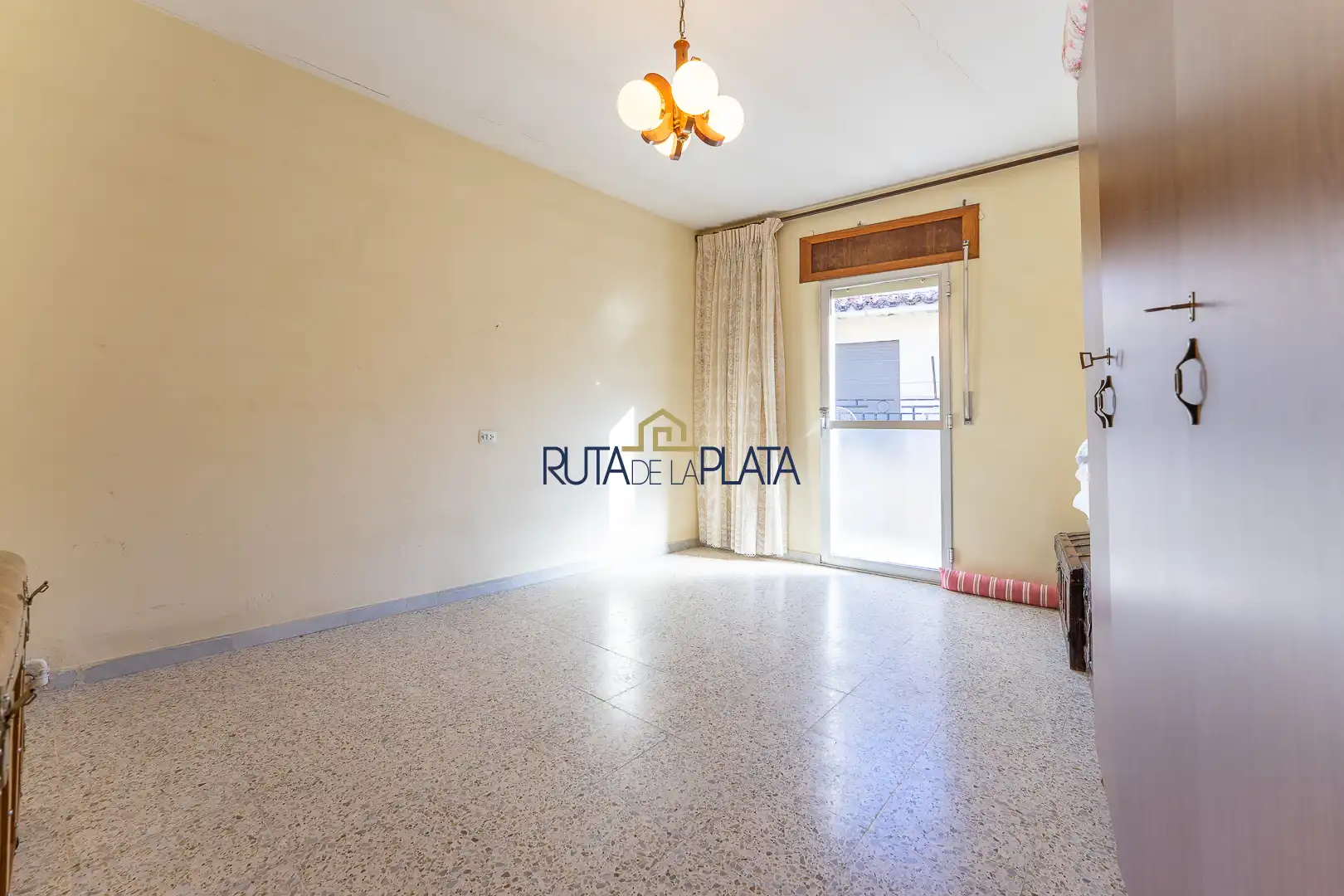 Habitación de Edificio en venta en Fermoselle
