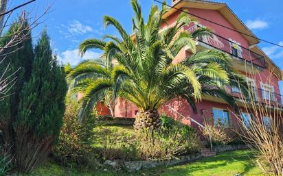 Jardí de Casa o xalet en venda en Ribadedeva amb Calefacció, Jardí privat i Terrassa